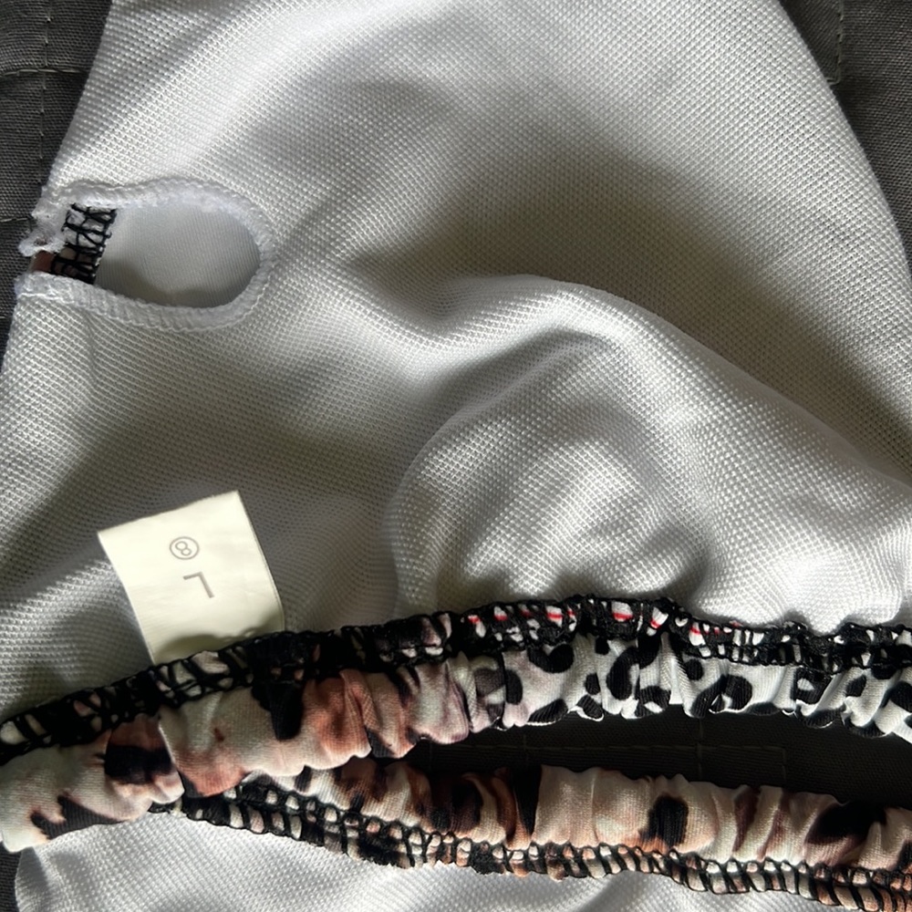 Animal print string bikini - Picture 7 of 12